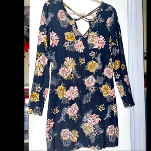 Long sleeve floral bodycon dress